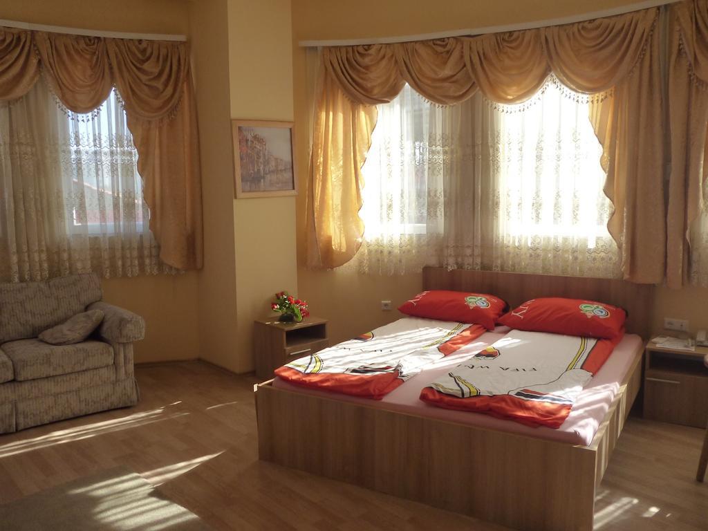 Banana City Hotel 塞拉耶佛 外观 照片
