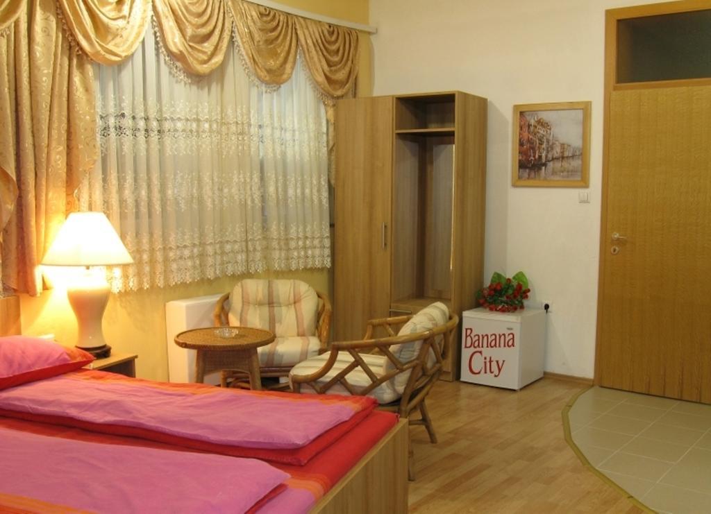 Banana City Hotel 塞拉耶佛 客房 照片